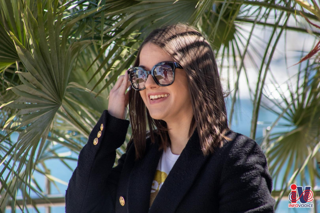 Uskrs u Vodicama: Lijepo vrijeme izmamilo ljude u đir po rivi i druženje uz kavu