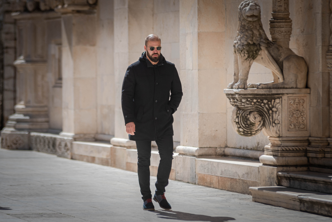 Vladari đira po gradu dokazuju da i muškarci u Šibeniku nose modu u malom prstu 