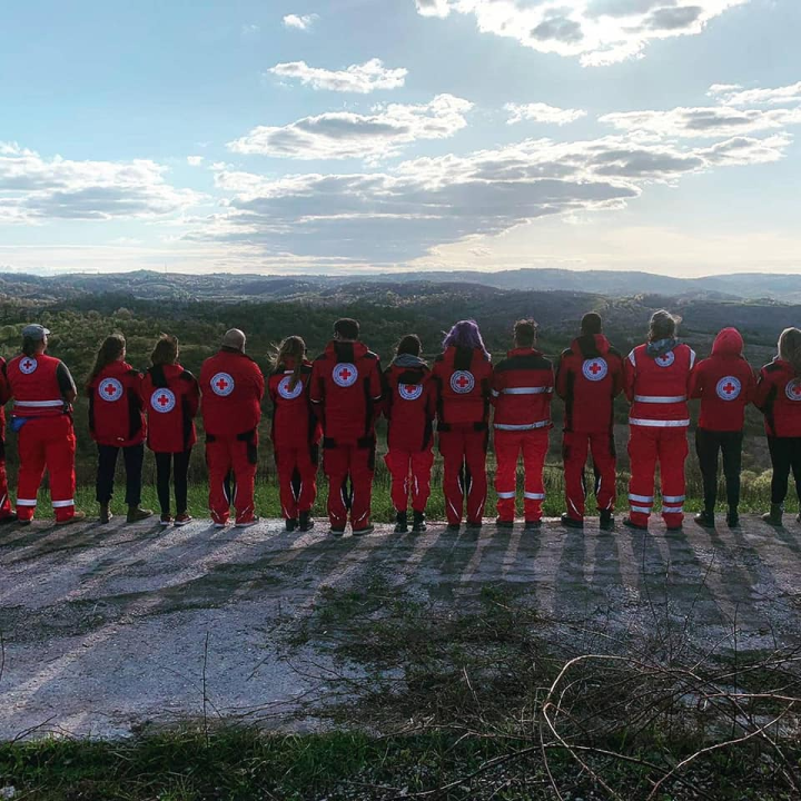 Volonteri vodičkog Crvenog križa  odvojili svoje vrijeme za druge i pet dana pomagali stradalima u potresu
