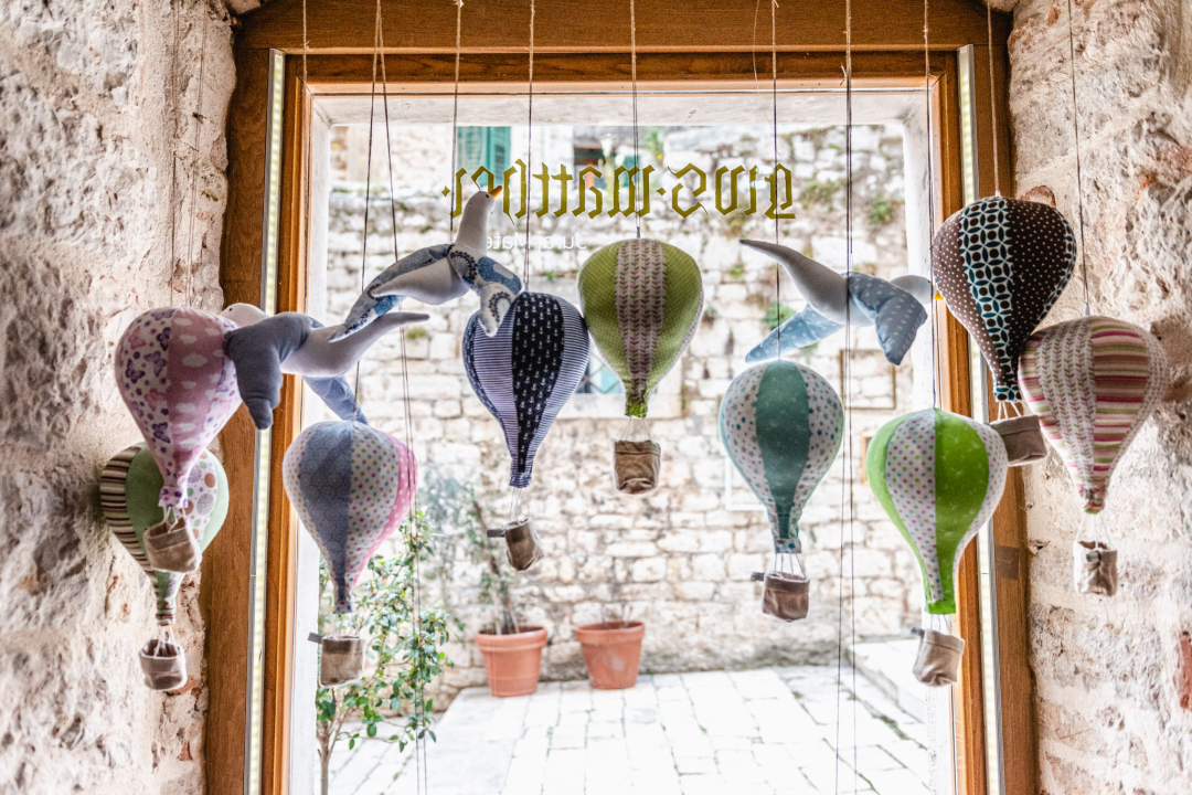 Uljepšajte svoj interijer umjetninama Ede Murtića i Vjekoslava Stipice po odličnoj cijeni!