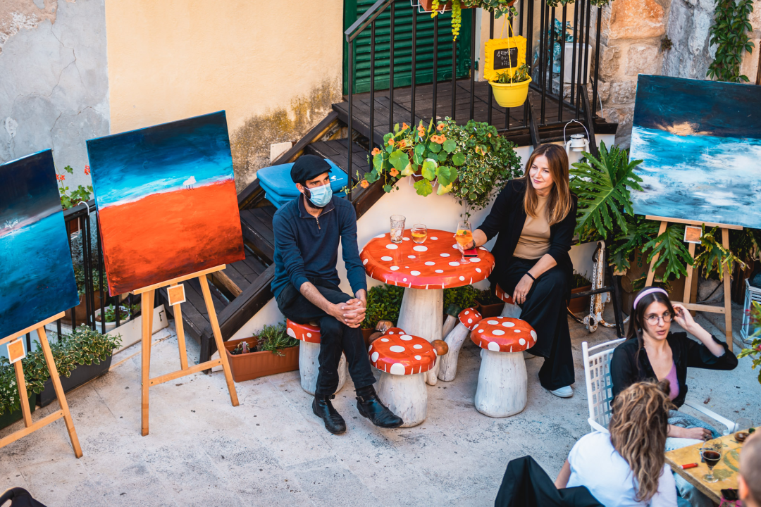U Azimutu se izgubite u ‘Mislima’ Kristijana Gradečkog, protumačite ih prema vlastitom viđenju svijeta!
