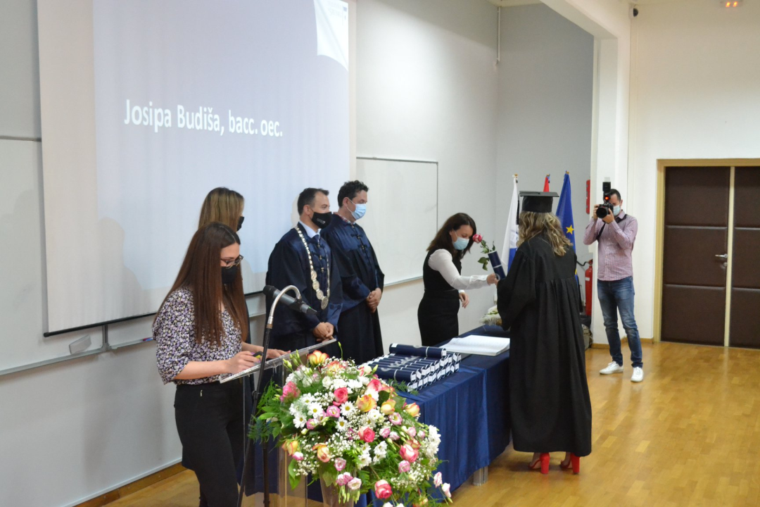 Na šibenskom Veleučilištu održana svečana promocija 80 prvostupnika Menadžmenta