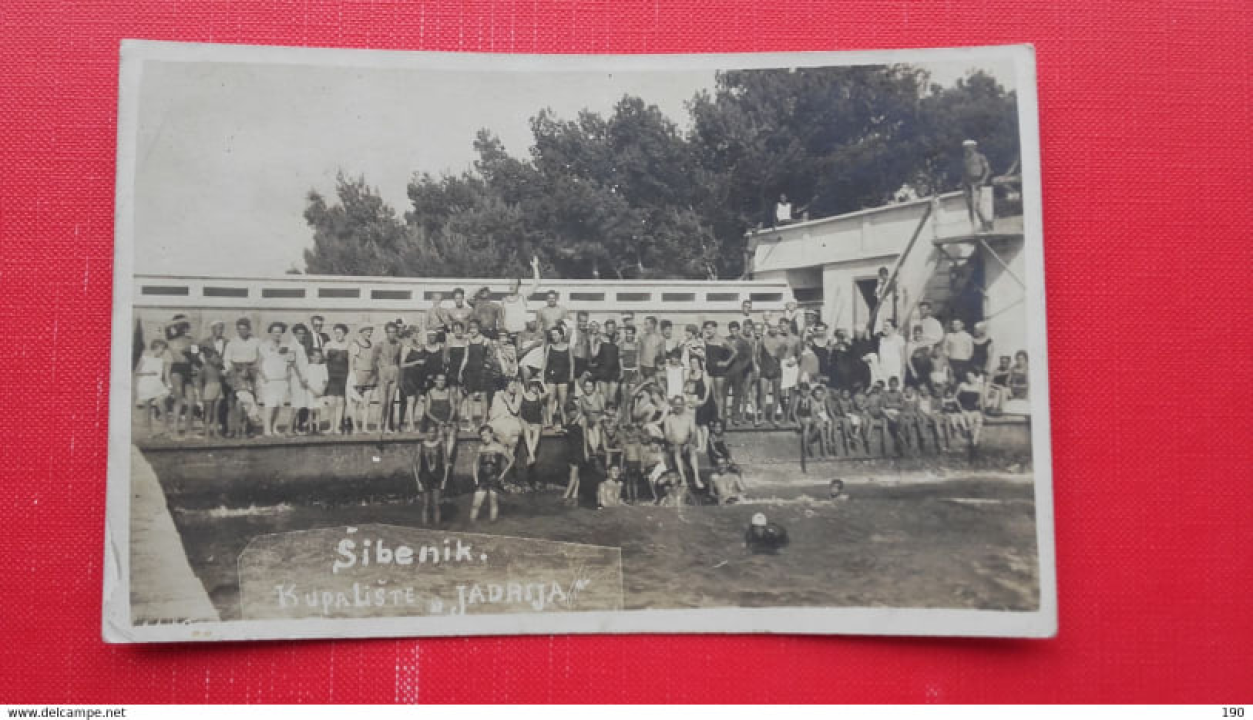 Kopamo po starim razglednicama: Jadrija je oduvijek bila posebna i prepoznatljiva, pogledajte kako se mijenjala 