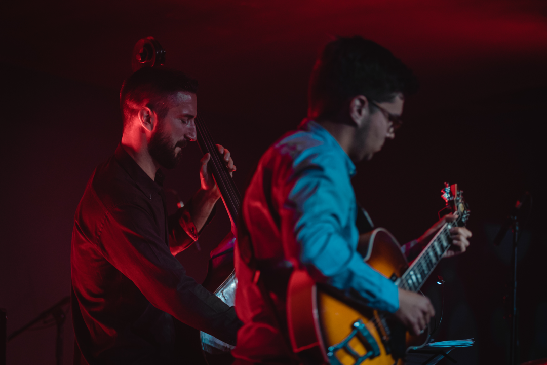 Filip Pavić Quartet u 'Kući umjetnosti Arsen': Savršena ljetna jazz večer uz predivnu posvetu