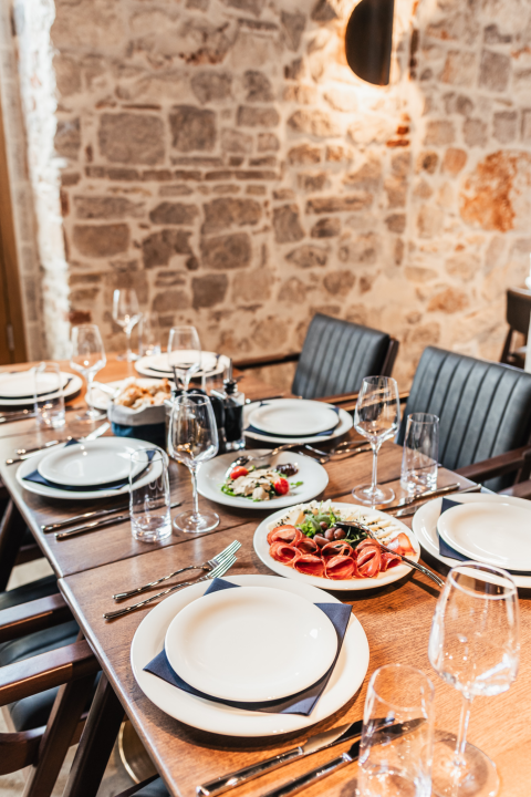 Šibenik je otvaranjem hotela Armerun dobio novu vizuru Doca: Ovo je priča kakvu grad želi i treba od turizma!