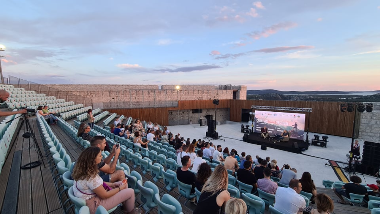 Dino Rađa i Goran Milić na sv. Mihovilu: 'Ima neki šarm u tome da te ne jeb* dva posto, ovdje tek kad umreš, onda si bog'