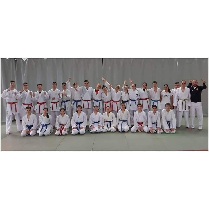 Toma Mileta na pripremama reprezentacije, na turniru u Sarajevu deset medalja