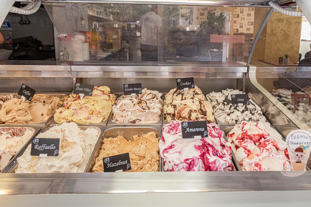 Isprobali smo najbolje sladolede u centru Šibenika! 