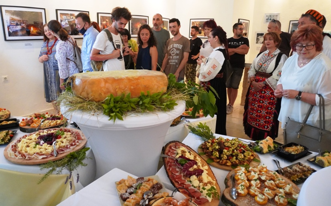 Jeste li znali da je sir iz mišine primjenjiv u kulinarstvu i da može zamijeniti poznati parmezan?