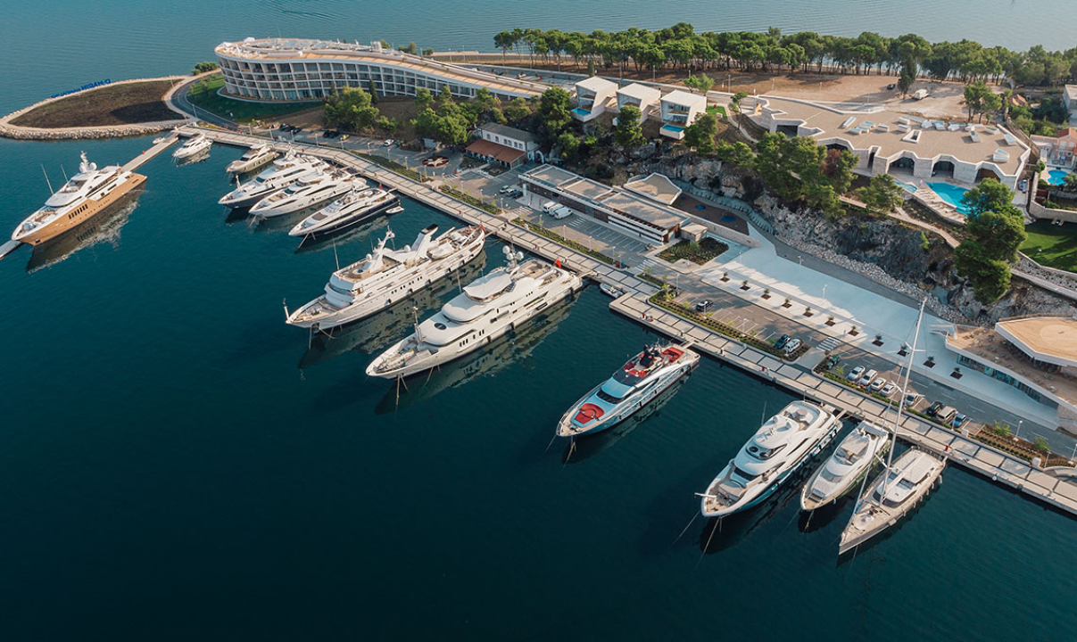 Splendid Yachting charter zapošljava čistače jahti!