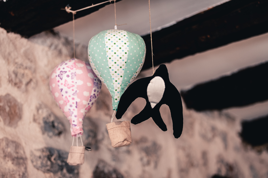 Ljeto u Galeriji Juraj Dalmatinac u znaku veselih riba, bezvremenskog nakita i poznatih umjetnika!