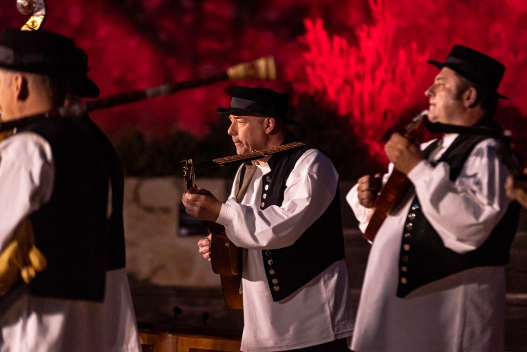Lado i šibenska publika se vole: Sinoć su ponovno oduševili na tvrđavi Barone 