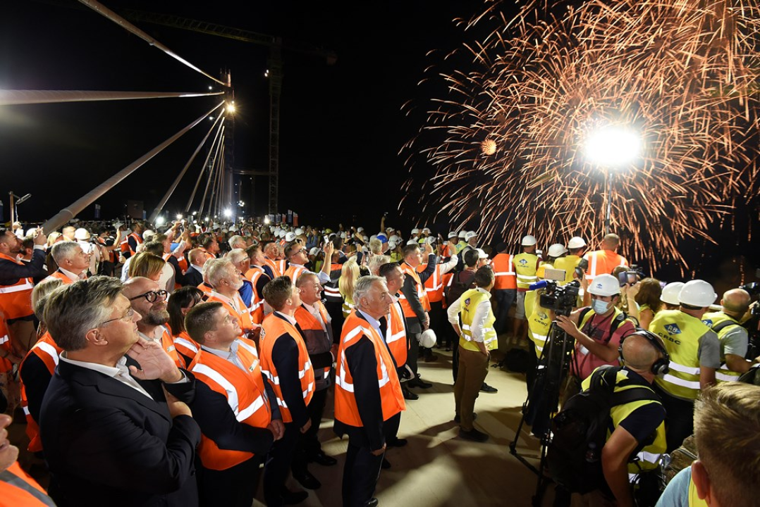 Spojen Pelješki most 