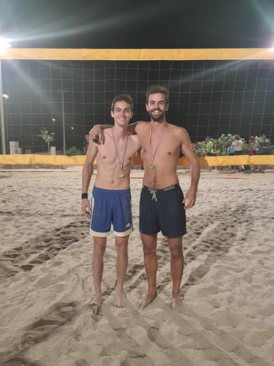 Vodičanke i Vodičani prvi na turniru odbojke na pijesku u Brodarici 