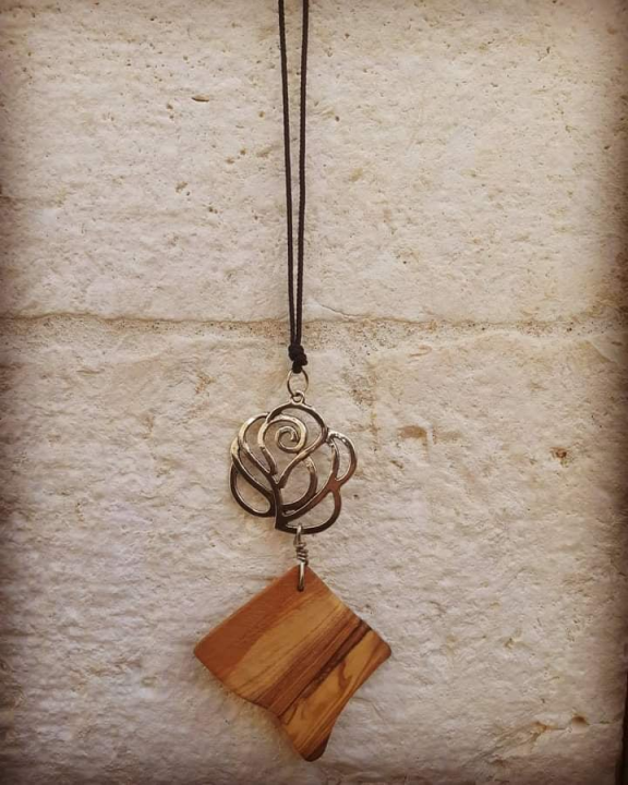 Jedinstvene komade nakita  Sun Art Jewelry pronađite u centru Šibenika!