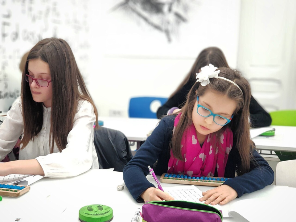 Upišite svoju djecu u školu Malac Genijalac i omogućite im inovativne metode učenja!