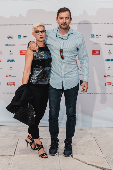 Proslava Društva Juraj Dalmatinac donijela dašak glamura: Birala se najbolja garderoba, poziralo se kao na modnoj pisti