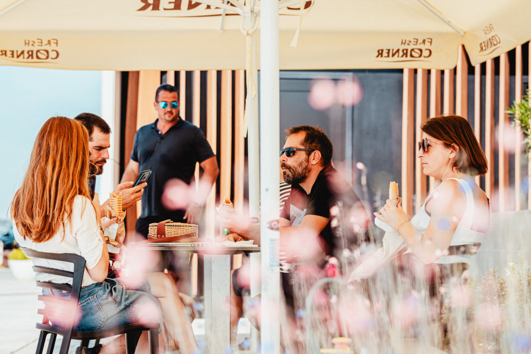 Gastro hit babljeg ljeta: Probali smo hot dogove s pumpe na rivi  