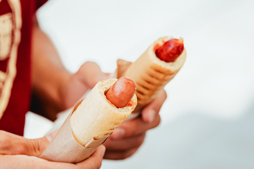 Gastro hit babljeg ljeta: Probali smo hot dogove s pumpe na rivi  