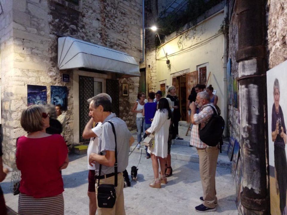 Znate li gdje je šibenska Galera? Mnogi ne znaju, ali večeras je ozbiljno podsjećala na pariški Montparnass