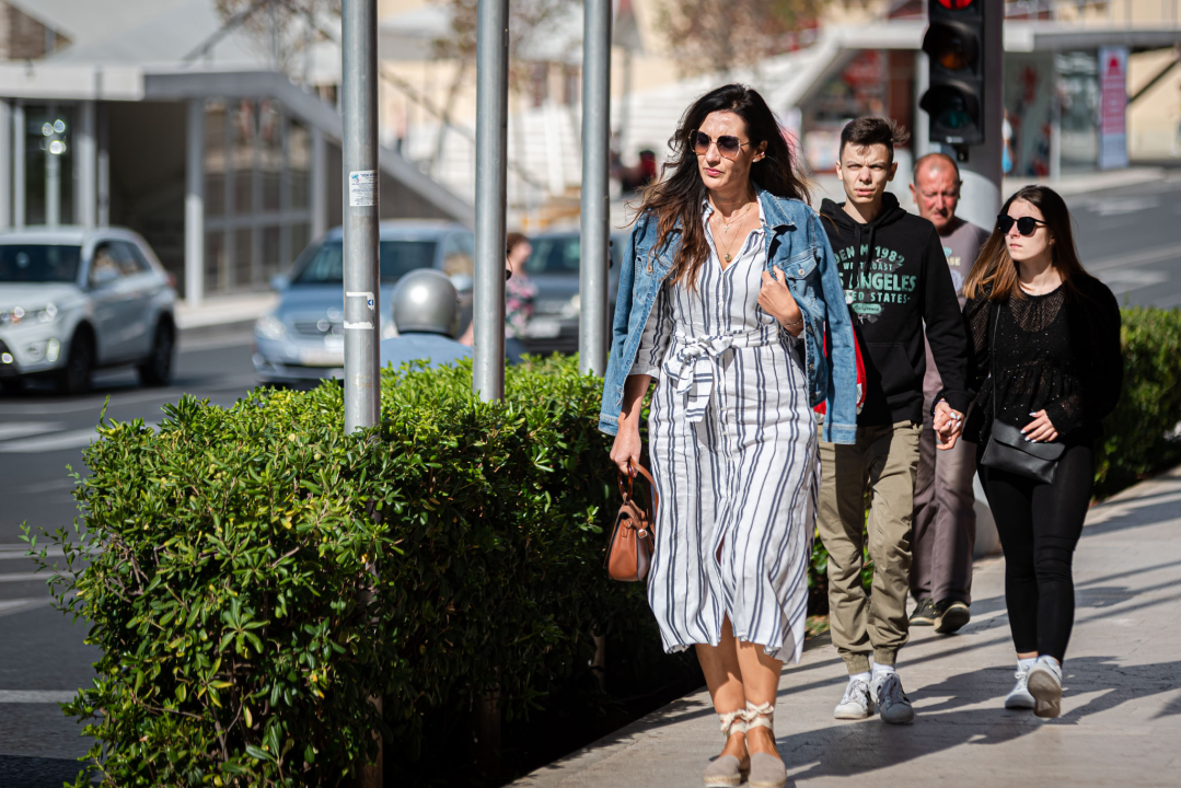 Modno osviještene sugrađanke pokazale kako izgleda look za čistu desetku