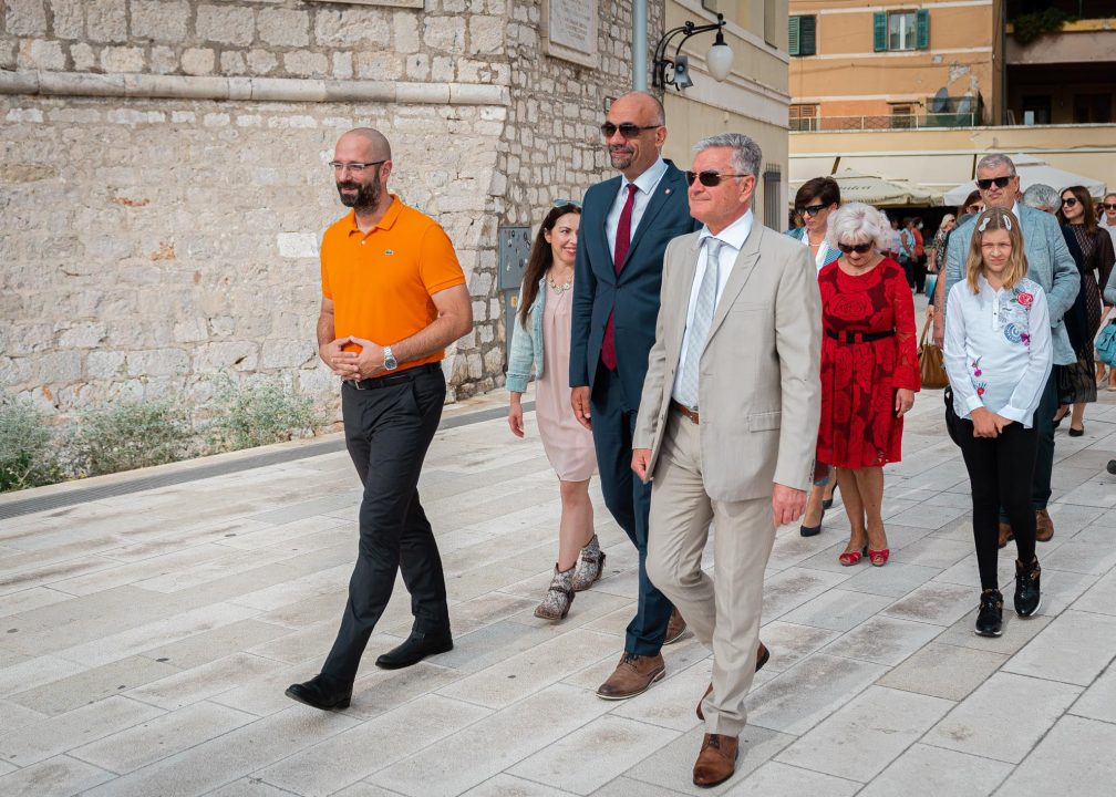 Tradicionalnom procesijom i misom Šibenčani proslavili Dan grada: Donosimo fotogaleriju 
