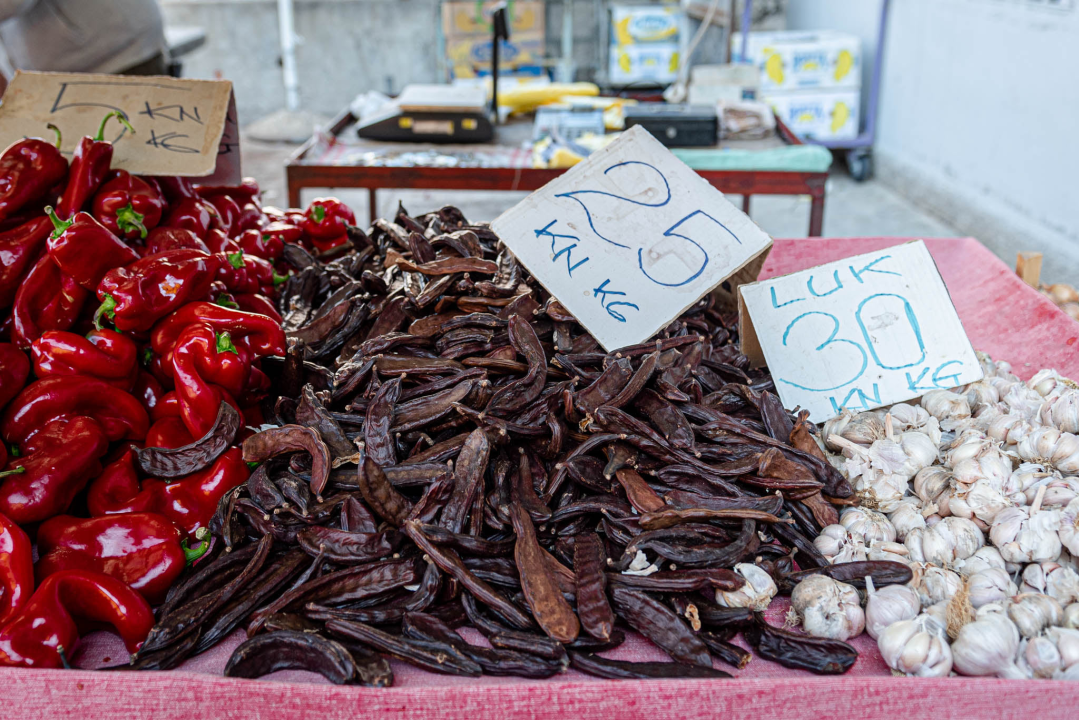 Od ogromnih kokota i mola sa šibenske peškarije dalo bi se skuhati juhu za omanji bataljun  