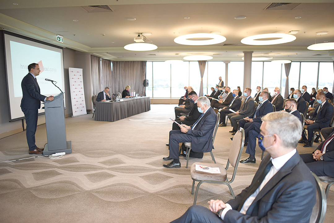 Danijel Marušić naslijedio Gorana Pauka na čelu Hrvatske zajednice županija