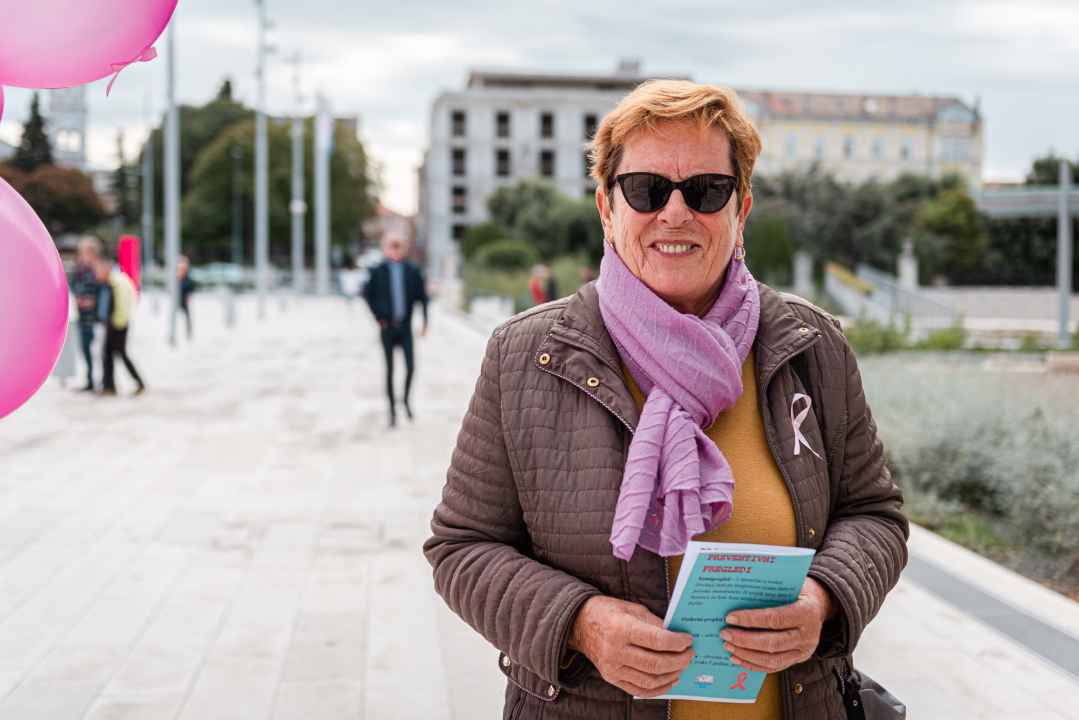 Obilježen Dan ružičaste vrpce: 'Otkrivanje raka dojke u ranoj fazi u 90 posto slučajeva osigurava izlječenje' 