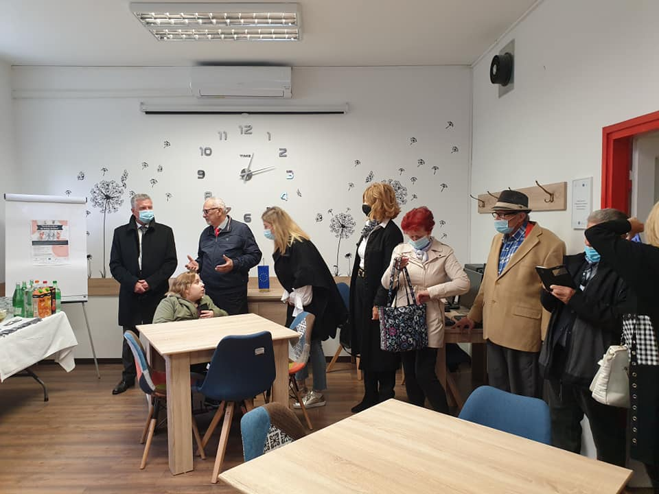 Burić svečano otvorio prostorije Udruge umirovljenika: 'Došao sam vidjeti gdje ću se uskoro družiti'