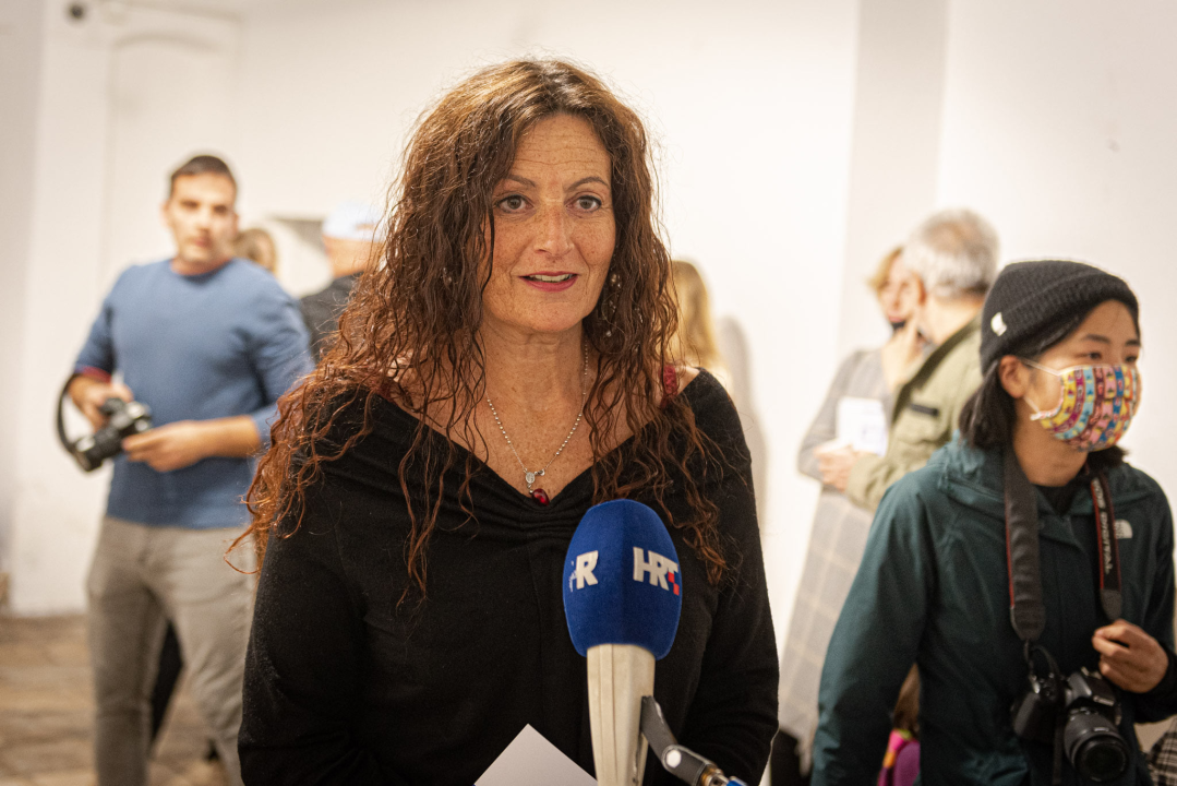 Izložba Grupe 9 u Galeriji sv. Krševana: 'Ovu su djela umjetnika koji liježu i bude se u Šibeniku' 