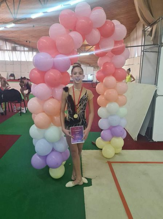 S puno odličja gimnastičarke Šibenik-Dalmacije vratile se iz Crne Gore