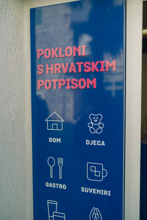 U Vodicama otvoren darovni dućan Fjok s vrhunskim hrvatskim proizvodima! 