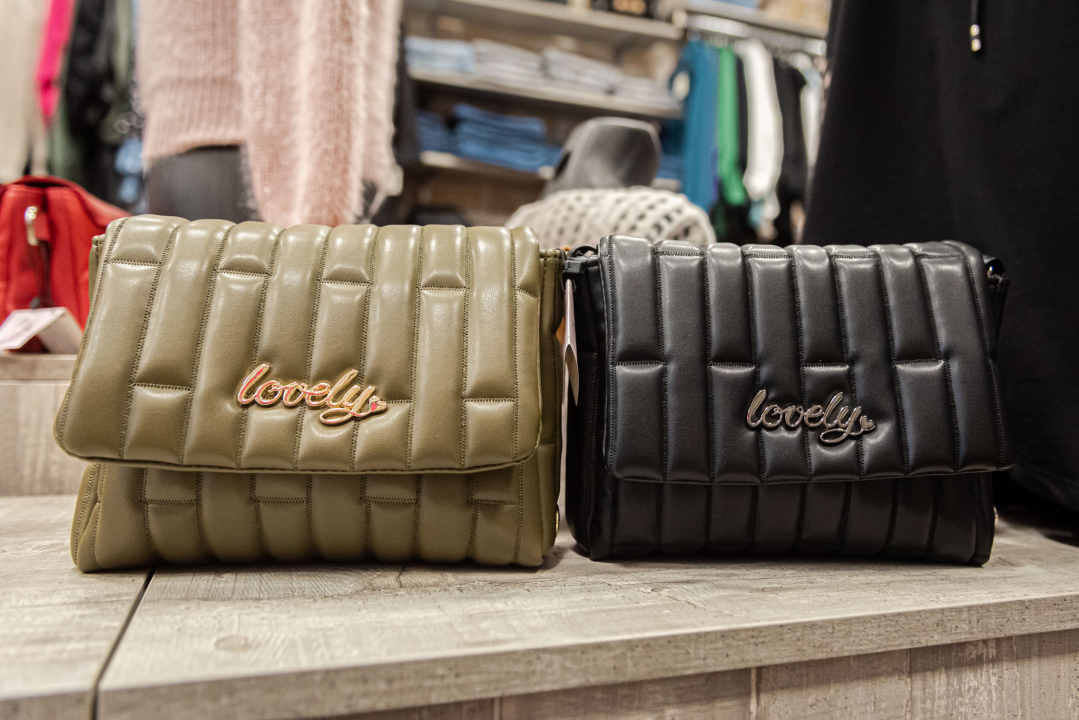 Omiljene torbice My Lovely Bag pronađite u butiku Cecily! 