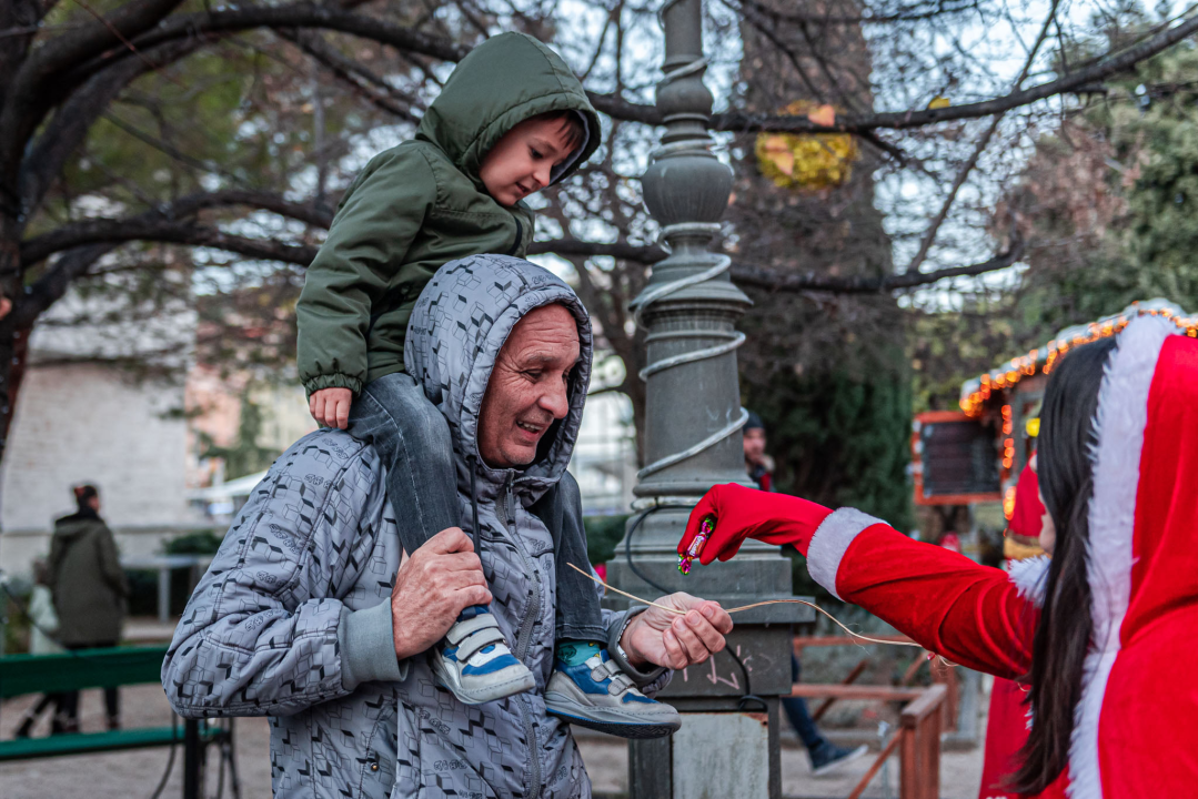 Sveti Nikola u Adventurinom Parkiću razveselio najmlađe Šibenčane 
