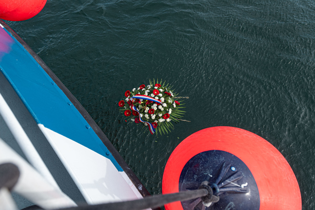 Sindikat pomoraca polaganjem vijenca u more obilježio dan svetog Nikole 