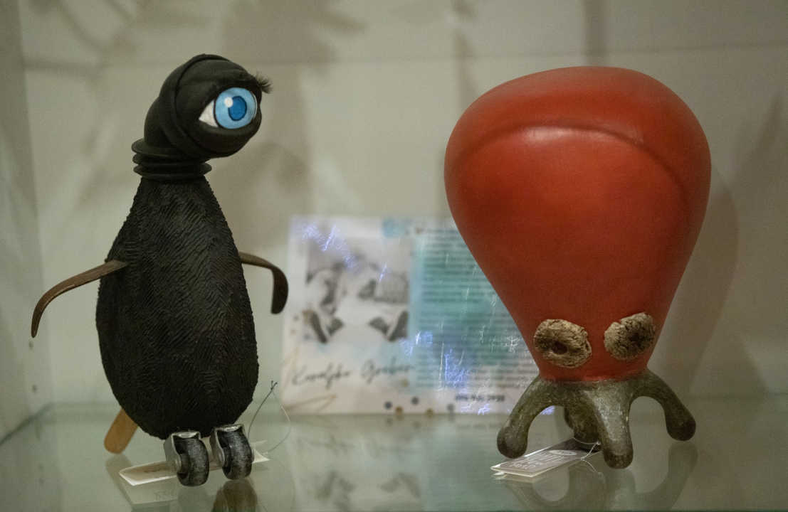 Otvoren Božićni tinel u Azimutu: Prodajna izložba u čarobnom ambijentu