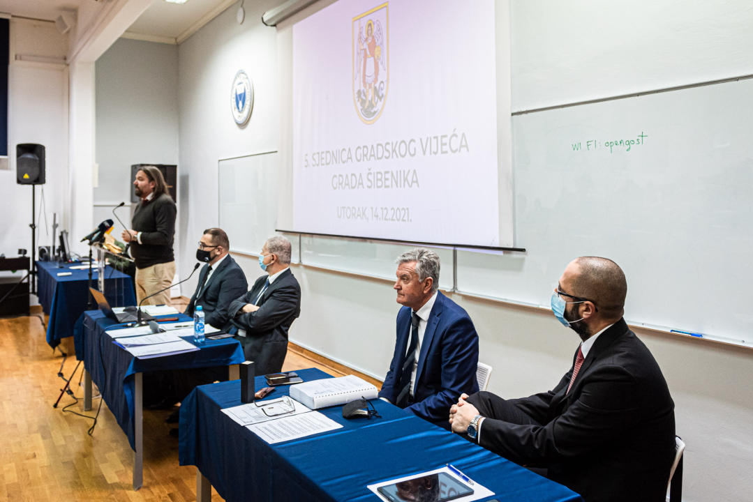 Evo o čemu su sve šibenski gradski vijećnici odlučivali na zadnjoj ovogodišnjoj sjednici 