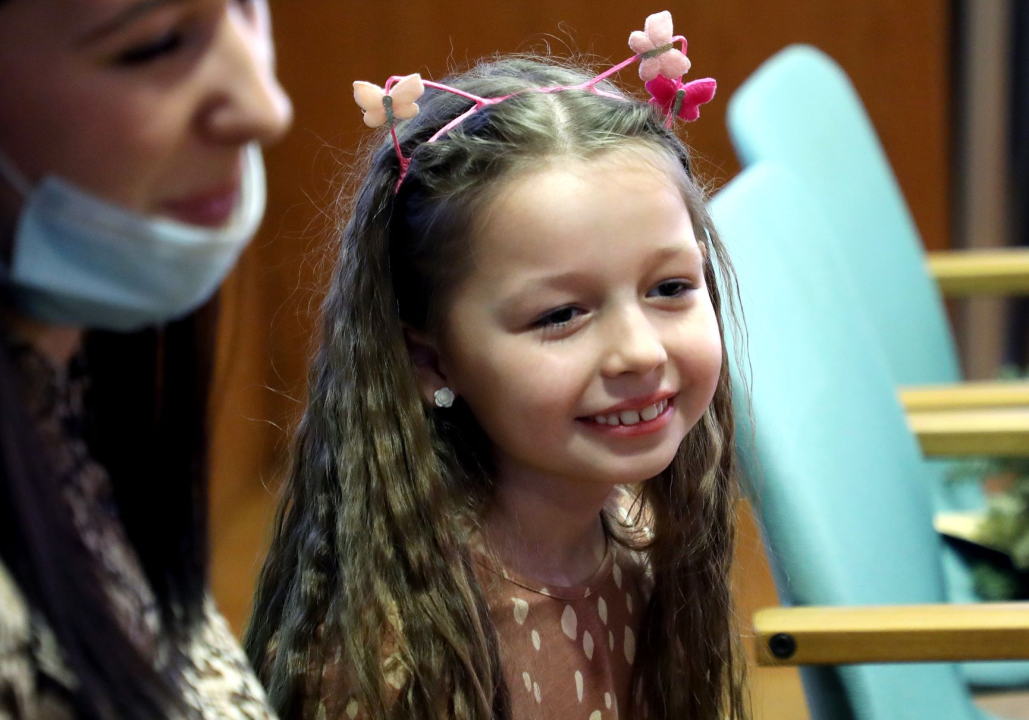 Nakon 16 operacija i pet mjeseci borbe s teškim ozljedama, mala Anđela konačno ide kući iz bolnice