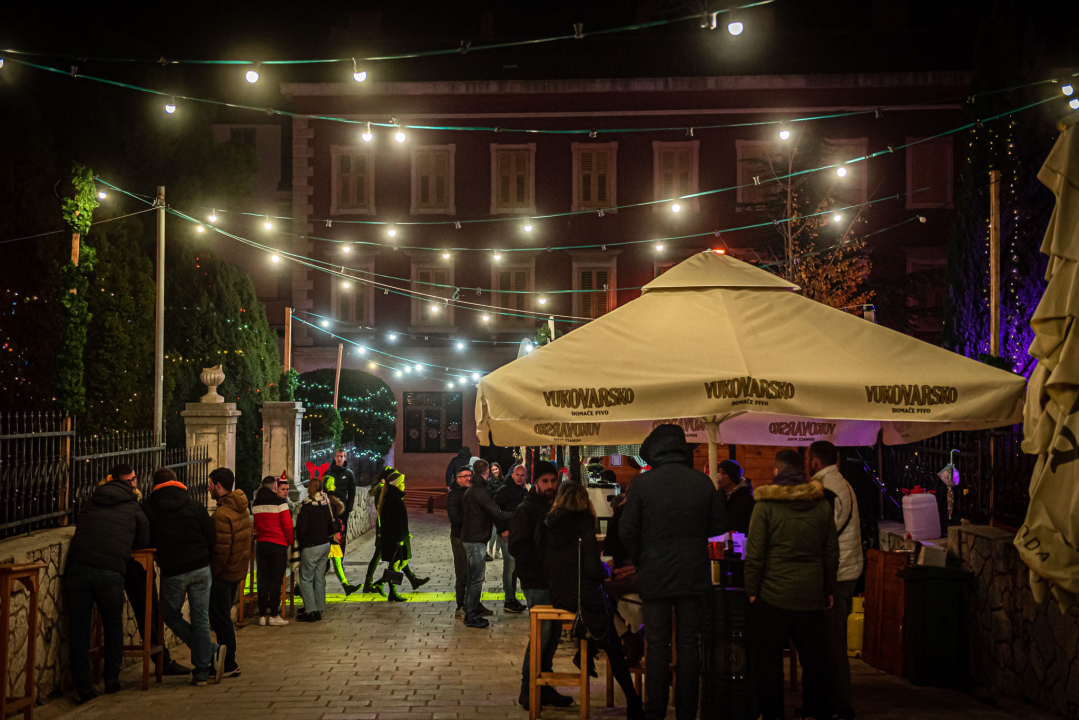 Park cvjeta uz Bloom! Pogledajte kakvu je atmosferu šibenski bend stvorio u parku