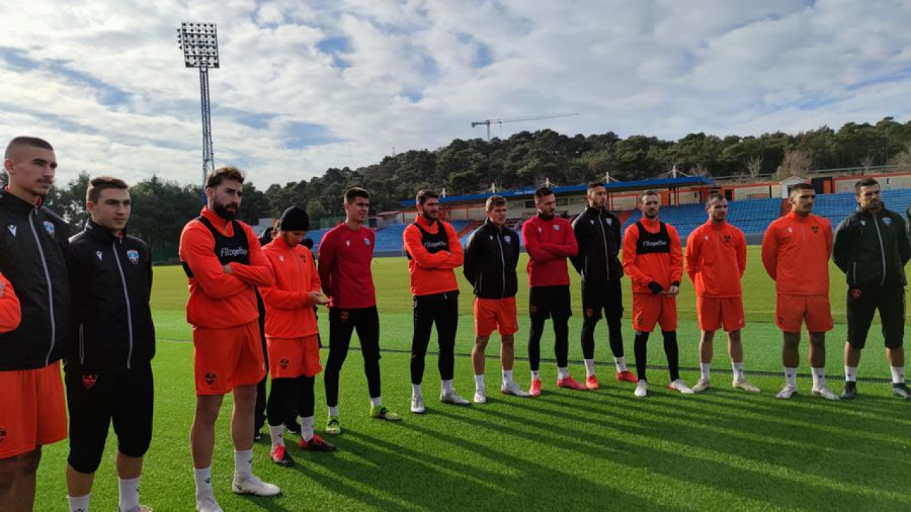 Ferdo Milin poveo pripreme nogometaša Šibenika: Sandesh, Dasilva i Bailone više 'ne stanuju' na Šubićevcu 