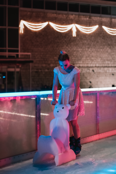 Modna bajka na Vitićevom moru: Šibenčanke klizale u vintage raskošnim haljinama!