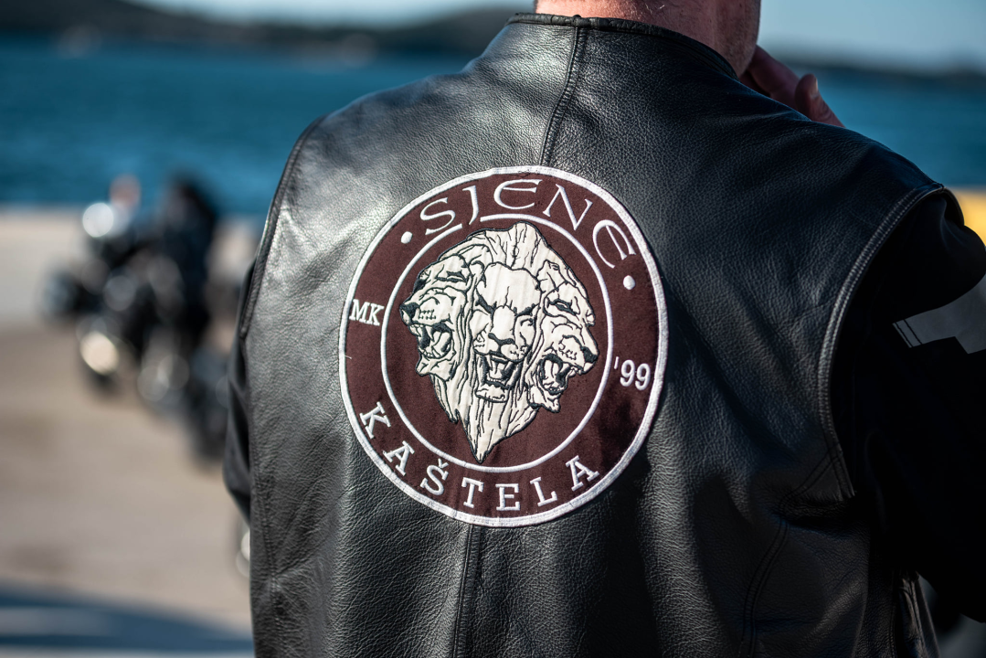 Bajkeri iz cijele države okupili se na gatu Vrulje kako bi se oprostili od Mira Vučenovića