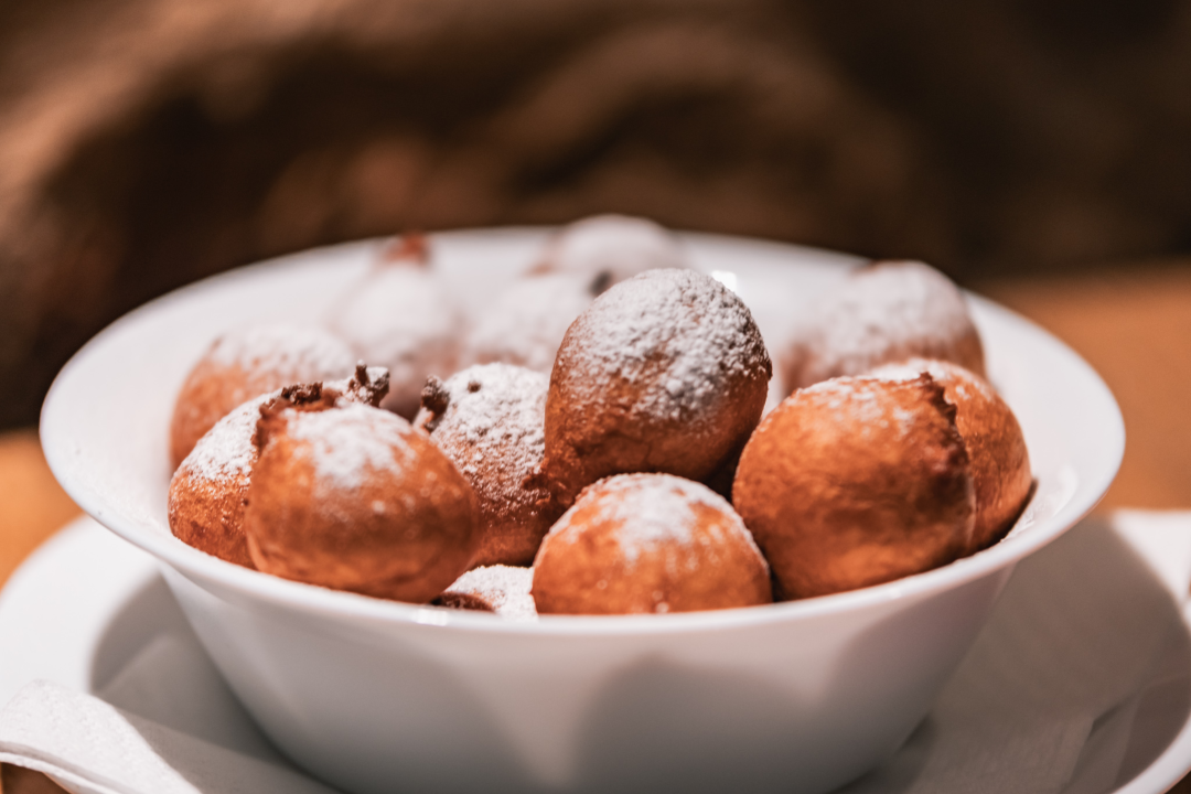 Proslavite Valentinovo za pamćenje uz ukusnu spizu konobe Brošćica! 