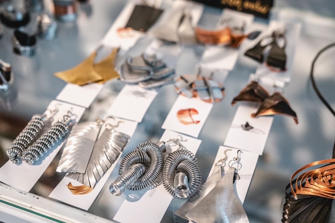 Galerija Juraj Dalmatinac za Valentinovo poklanja popust od 20 posto na sve!