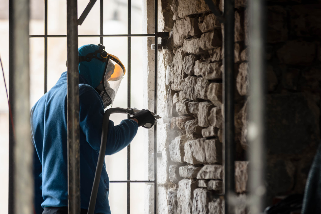 Počeli radovi obnove najstarije šibenske ulice: Prva faza gotova do travnja pa pauza zbog sezone