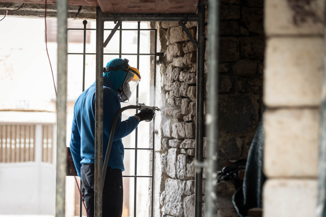 Počeli radovi obnove najstarije šibenske ulice: Prva faza gotova do travnja pa pauza zbog sezone