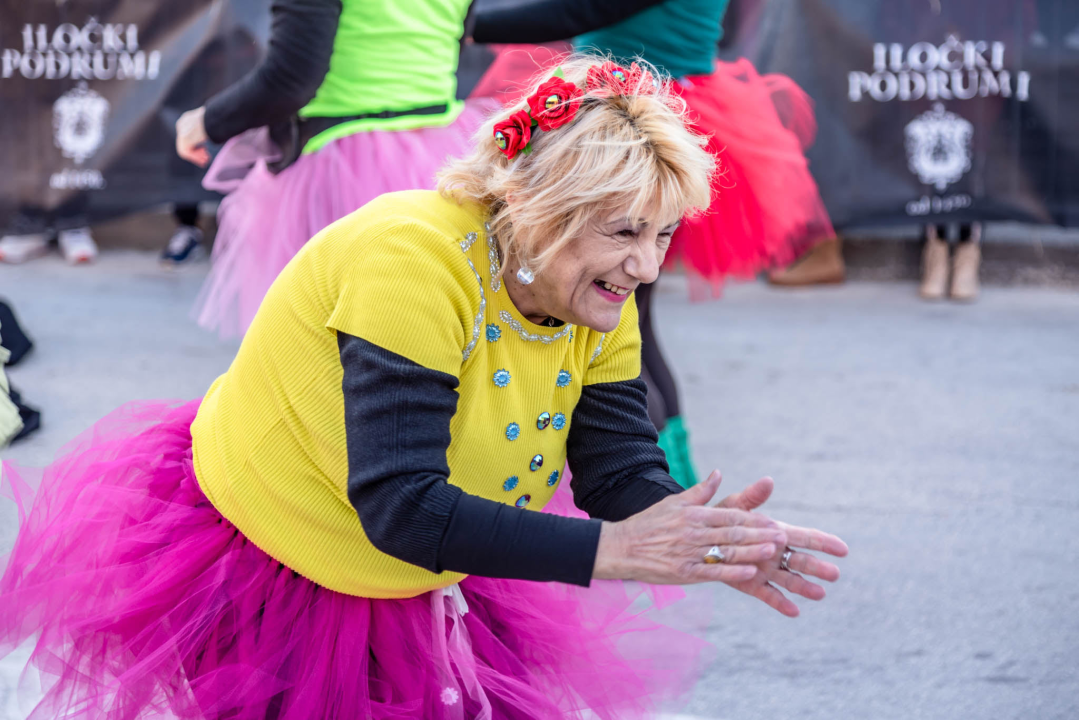 Bake opet napravile ludilo uz ‘Masturbatore s Murtera’, ‘Benkovački sajam’, liječnike i janjetinu