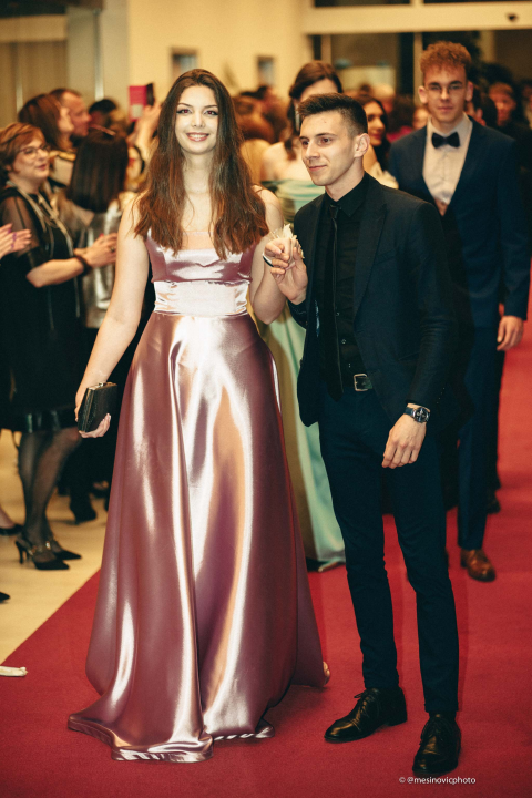 Učenici Medicinske škole u večeri koju će pamtiti do kraja života (1. dio)