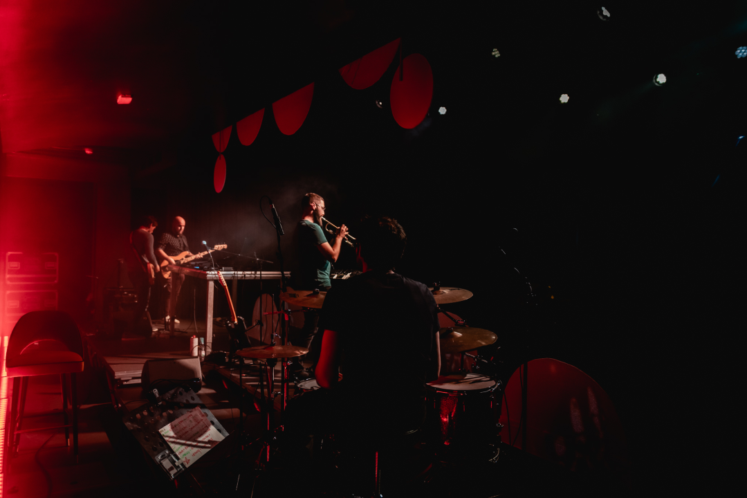 Sono Koloro u Arsenu: Dvostruki život i sofisticirani podražaji